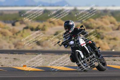 media/Nov-06-2023-Moto Forza (Mon) [[ce023d0744]]/3-Intermediate Group/Session 5 (Turn 4)/